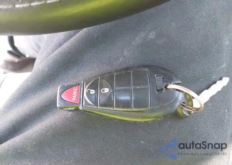 2011 Jeep Grand Cherokee Laredo из США, поврежденный, VIN 1J4RR4GG6BC589400